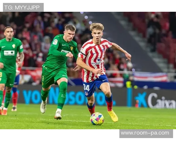 马竞中场巴里奥斯右腿肌肉受伤预计缺阵四周影响球队战斗力